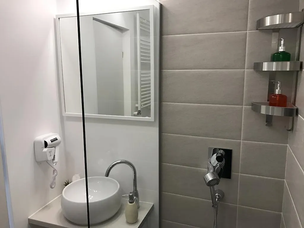 Metropole Apartments - Kogalniceanu Bucharest Romania